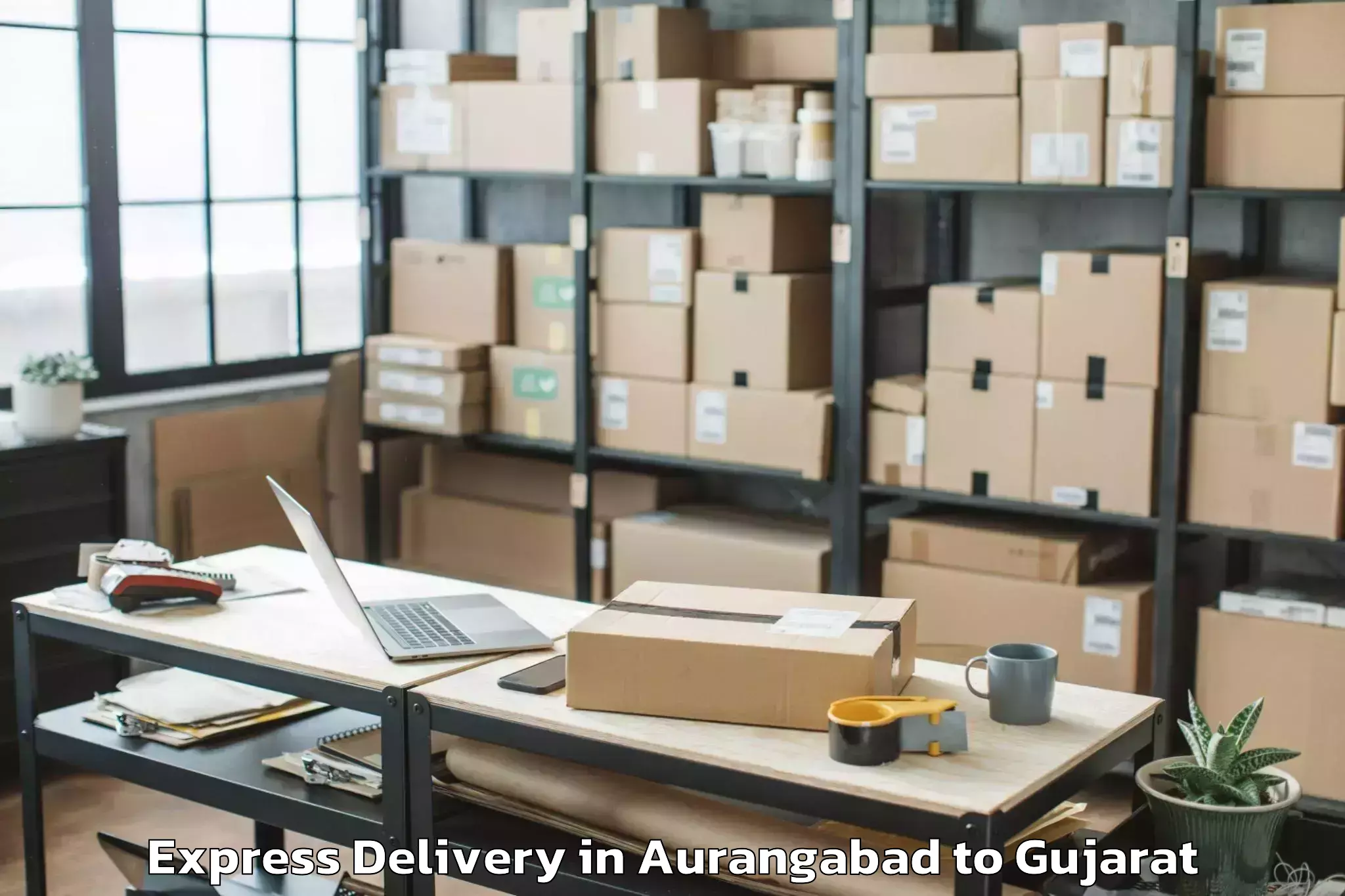 Leading Aurangabad to Modasa Express Delivery Provider